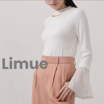 T214 미사용 리뮤 플리츠 슬리브 리브 컷 화이트 긴팔 롱T F
