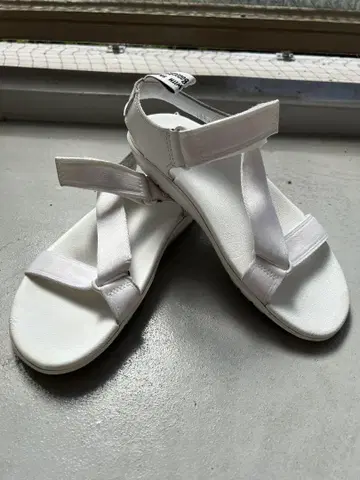 닥터마틴 샌들 23cm~23.5cm