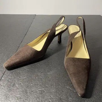 FOXEY BOUTIQUE 브라운 스웨이드 펌프스 사이즈 38 24cm