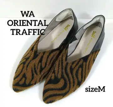WA ORIENTAL TRAFFIC 인조 모피 소재 가을/겨울 플랫슈즈