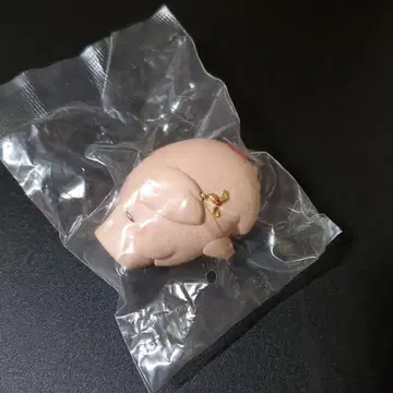 일곱개의 대죄 한정판 혜택 피규어 앉아있는 호크