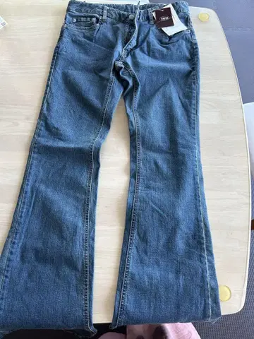 부츠컷 데님 M 사이즈 데님 블루 새상품, 미사용