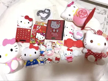 헬로키티 봉제 인형과 잡화 세트
