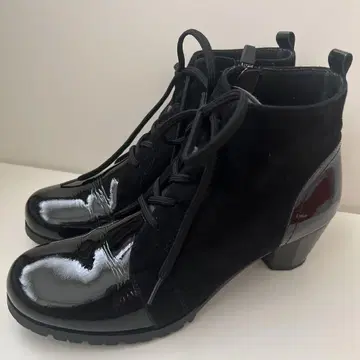 이나바 부츠 24cm 블랙 계열 일본제 에나멜, 스웨이드