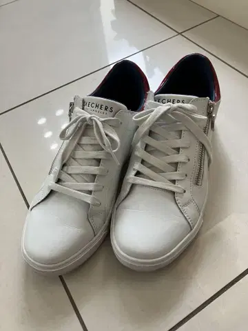 SKECHERS LOS ANGELES 화이트 레드 스니커즈