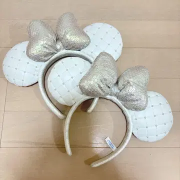 [ 당일 발송 가능 ] 디즈니랜드 미니 머리띠 화이트 퀼팅