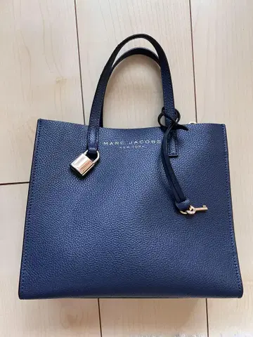 MARC JACOBS 네이비 토트백
