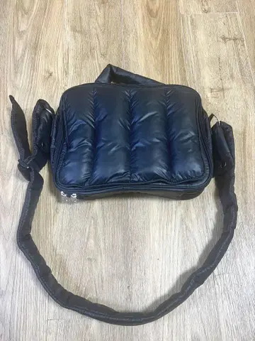 calin 카란 마더스 백 블랙 미사용 새상품 마그넷 타입