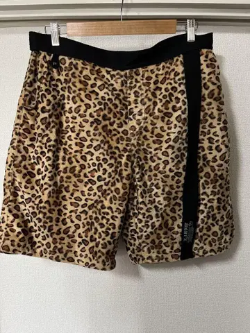 SAPEur x JIMMY'Z LEOPARD SHORTS
