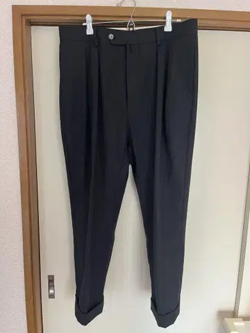 새상품급 NEAT BACK SATIN GABARDINE 그레이 50
