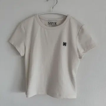 SATUR 세터 로고 T셔츠 CREAM 한국 브랜드