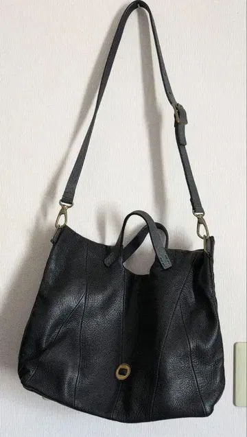 새상품급 모키프 숄더백 해밀턴 에센스