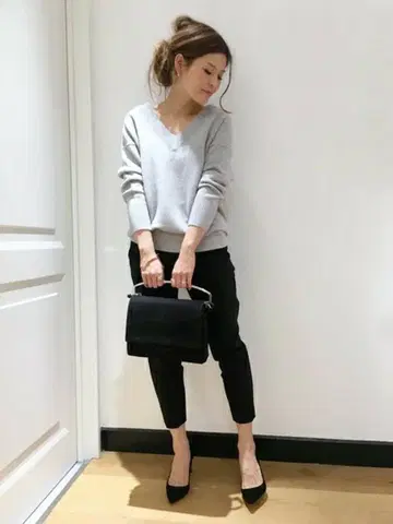 택 포함 미사용 울 턱 팬츠 36 사이즈