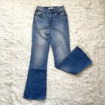 MOUSSY 24인치 부츠컷 플레어 데님 라이트 블루 Highwaist