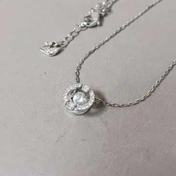 거의 미사용 SWAROVSKI 스와로브스키 목걸이 실버