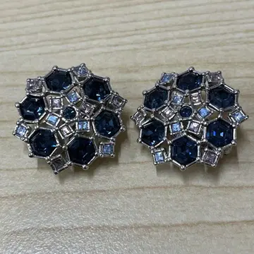 *SWAROVSKI 크리스탈 귀찌 클립식