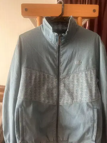 Lacoste 라이트 블루 자켓