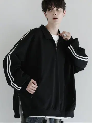LILL 루즈 실루엣 코튼 분또 드레이프 트랙 하프 지퍼 긴팔 풀오버