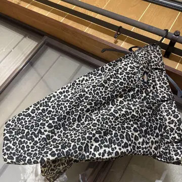 Dickeys Hurley 콜라보 32 L 레오파드 숏팬츠 레오파드 무늬