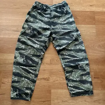 japanbluejeans의 타이거 카모플라주 팬츠