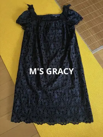 네이비 레이스 반팔 튜닉 무릎 기장 원피스