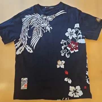 자수 학과 꽃무늬 T셔츠 XXL