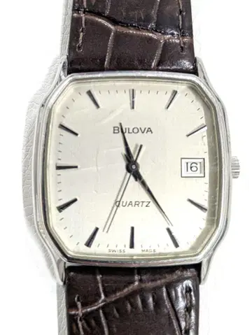 Bulova 쿼츠 손목시계