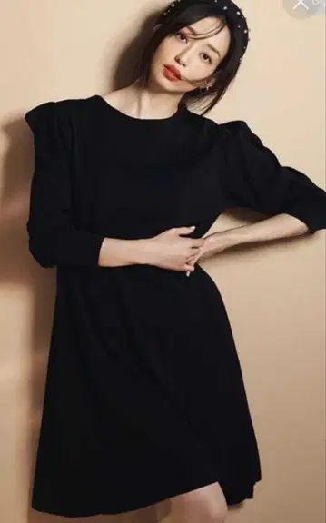 셀포드 백턱 A라인 원피스 38