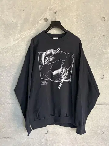 에셔 XL 블랙 맨투맨