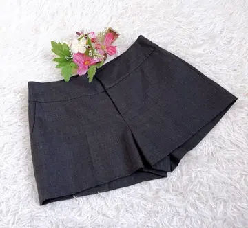 FOXEY 블랙 숏팬츠 38