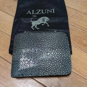 ALZUNI 블랙 가죽 장지갑