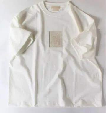 YOKE 요크 NEWMAN EMBROIDERED T-SHIRT