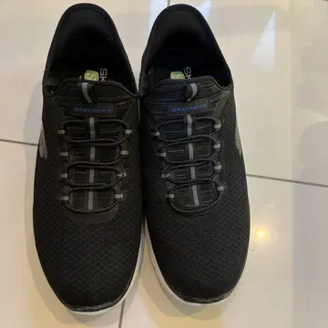 스케쳐스 슬립인즈 WIDE FIT 사이즈 27.5cm