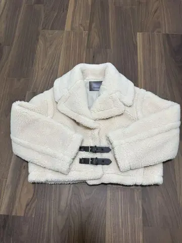 ALEXIA STAM Boa Short Jacket