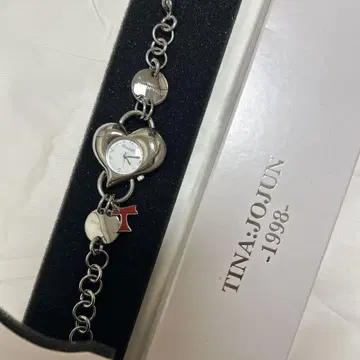 TINA:JOJUN 하트 모양 손목시계 발렌타인 컬렉션