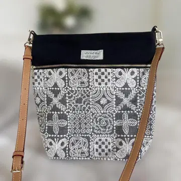 미나 페르호넨 Forest tile 숄더백 핸드메이드