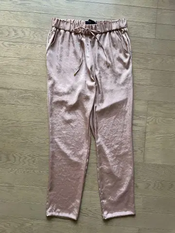 뮤닉 새틴 릴랙스 이지 팬츠 베이지 핑크