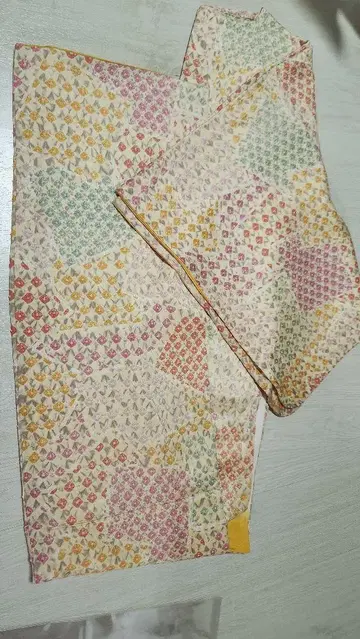 기모노 기모노 시보리 꽃무늬