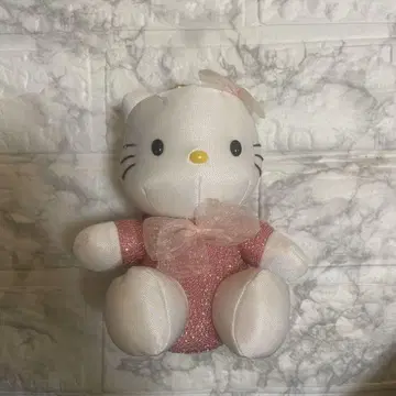 헬로키티 봉제 인형 소품함 포함