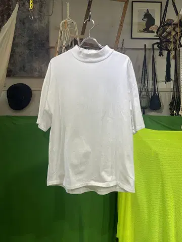 mlb 마이뷰 하이넥 T셔츠 size.1