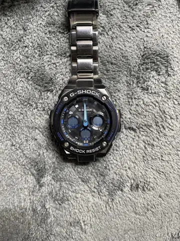 G-SHOCK 블랙/블루 시계