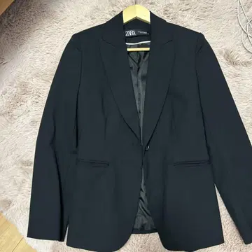ZARA 블랙 테일러드 자켓 EUR 36