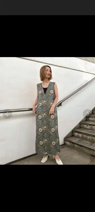 KBF 사이드 오픈 자카드 원피스 롱 미사용
