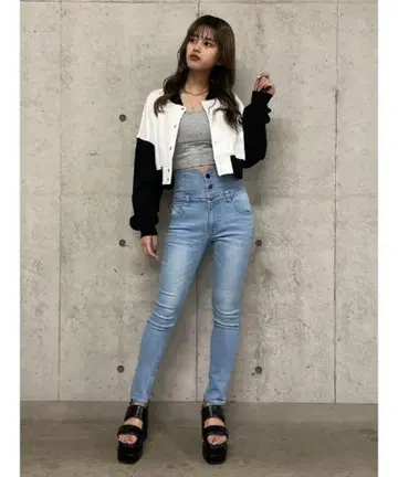 새상품 택 포함 ENVYM 하이웨스트 스키니 데님 팬츠