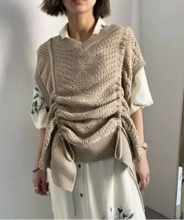 2WAY SHIRRING KNIT VEST