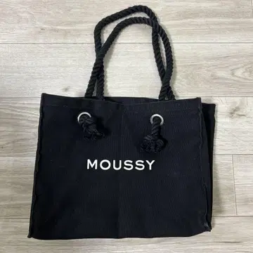 MOUSSY 블랙 토트백