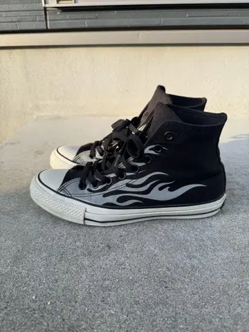 Converse 컨버스 All Star 블랙 프레임 하이컷
