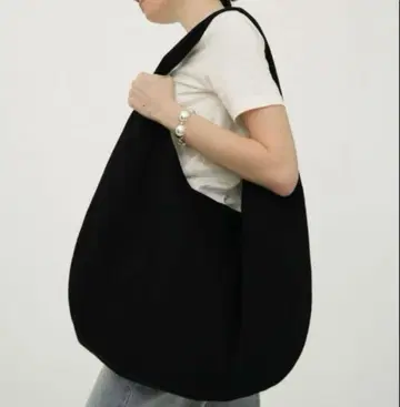 CLANE 클라네 ROUND TOTE BAG