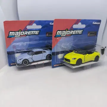 마조렛 닛산 스카이라인 GT-R R35 & 페어레이디 Z