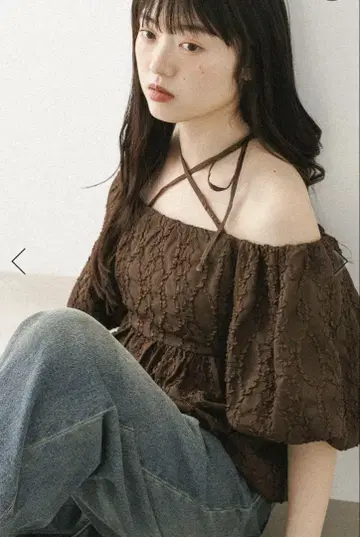 Heather 헤더 멀티WAY 자카드 블라우스 오프숄더 브라운 가을